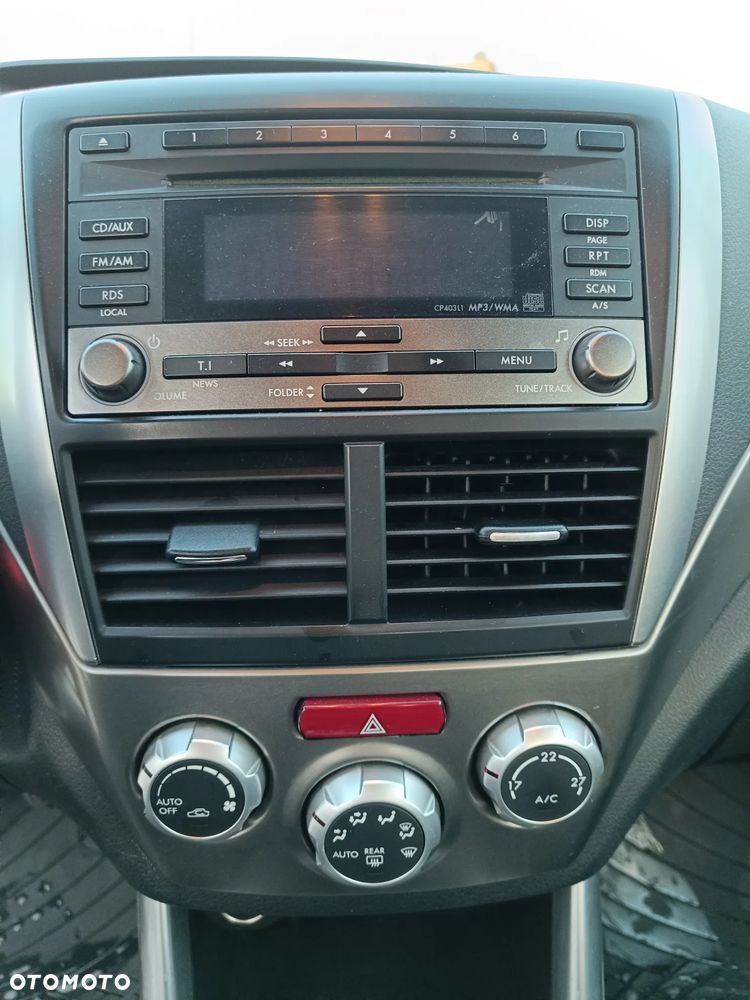 Subaru Forester 2.0D XC 000 - 16