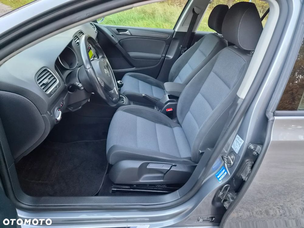 Volkswagen Golf 1.2 TSI Style - 24