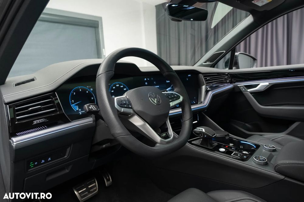 Volkswagen Touareg V6 TDI 4MOTION R-Line - 19