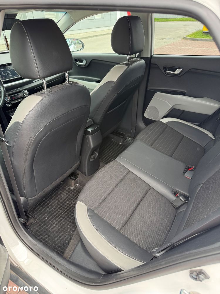 Kia Stonic 1.0 T-GDI L - 18