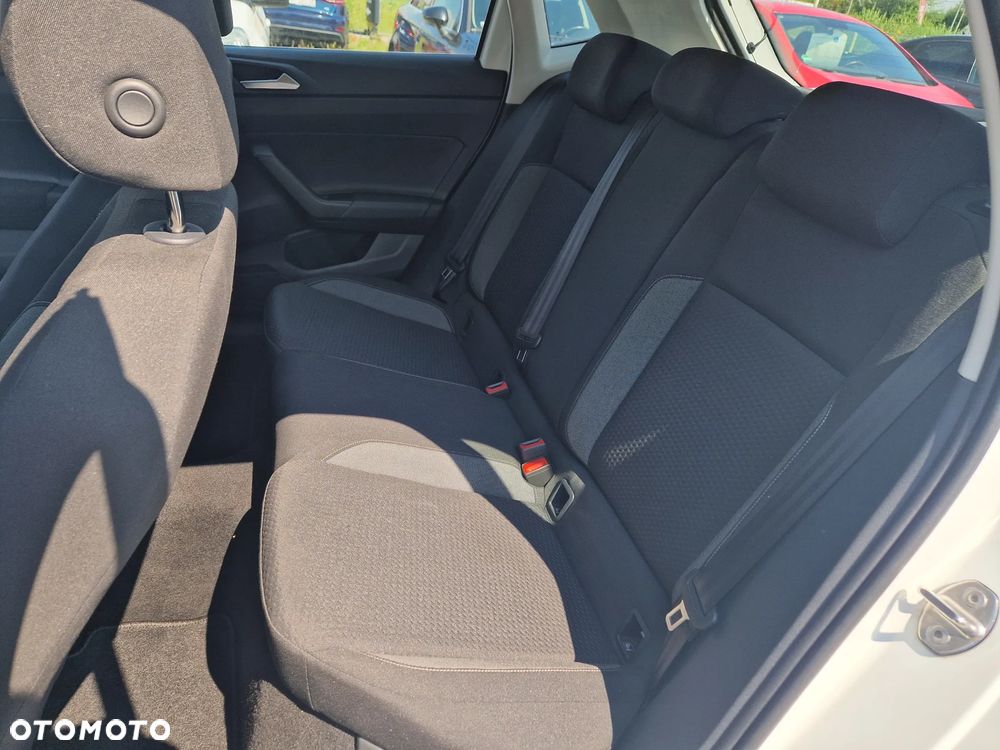 Volkswagen Polo 1.0 TSI Life DSG - 25
