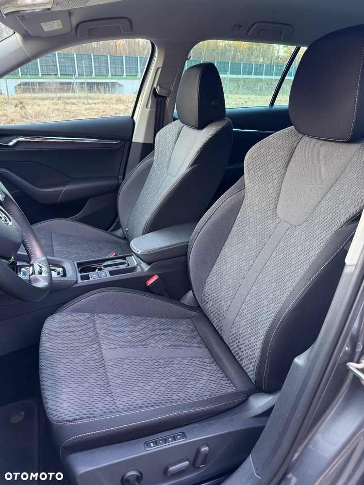 Skoda Octavia 2.0 TDI DSG Edition - 30