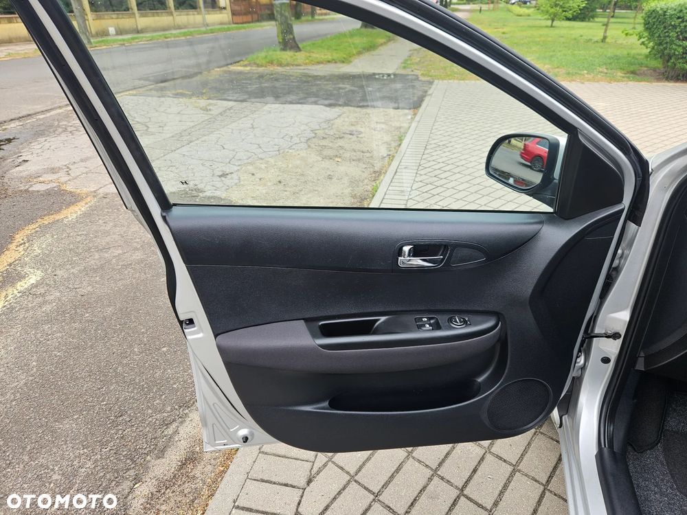 Hyundai i20 1.2 Edition Plus - 10