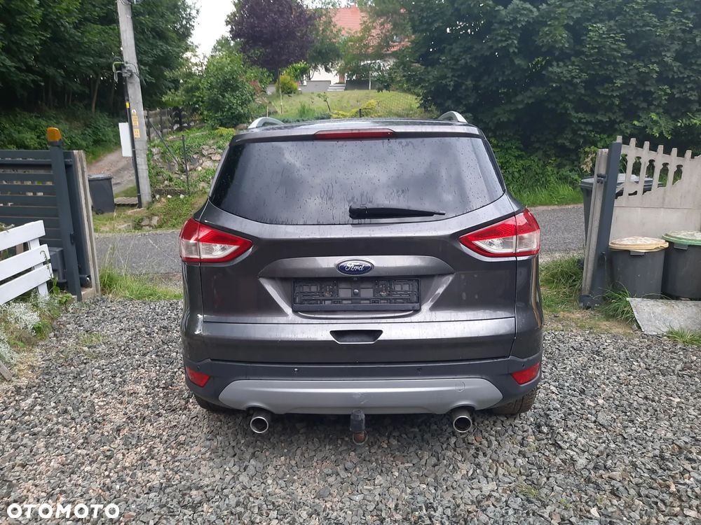 Ford Kuga 2.0 TDCi 4x4 Titanium - 23