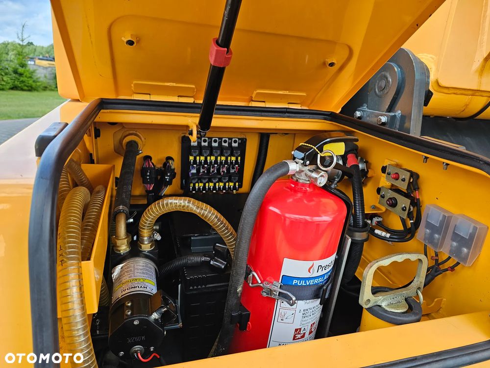 Hyundai 140 W 9 A - 19