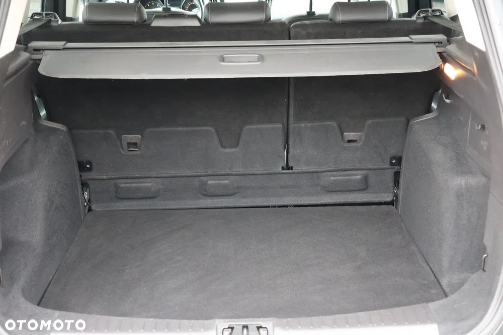 Ford Kuga 2.0 TDCi 4x4 Business Edition - 14