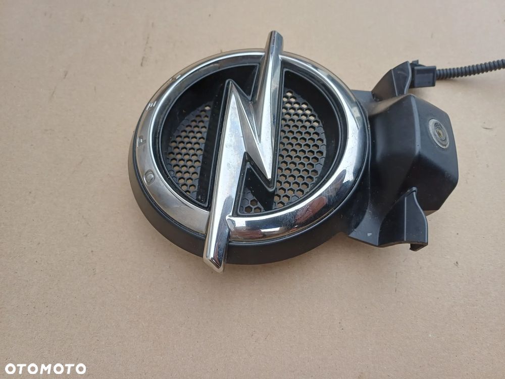 Emblemat kamera Opel Grandland X P1U051789 - 5