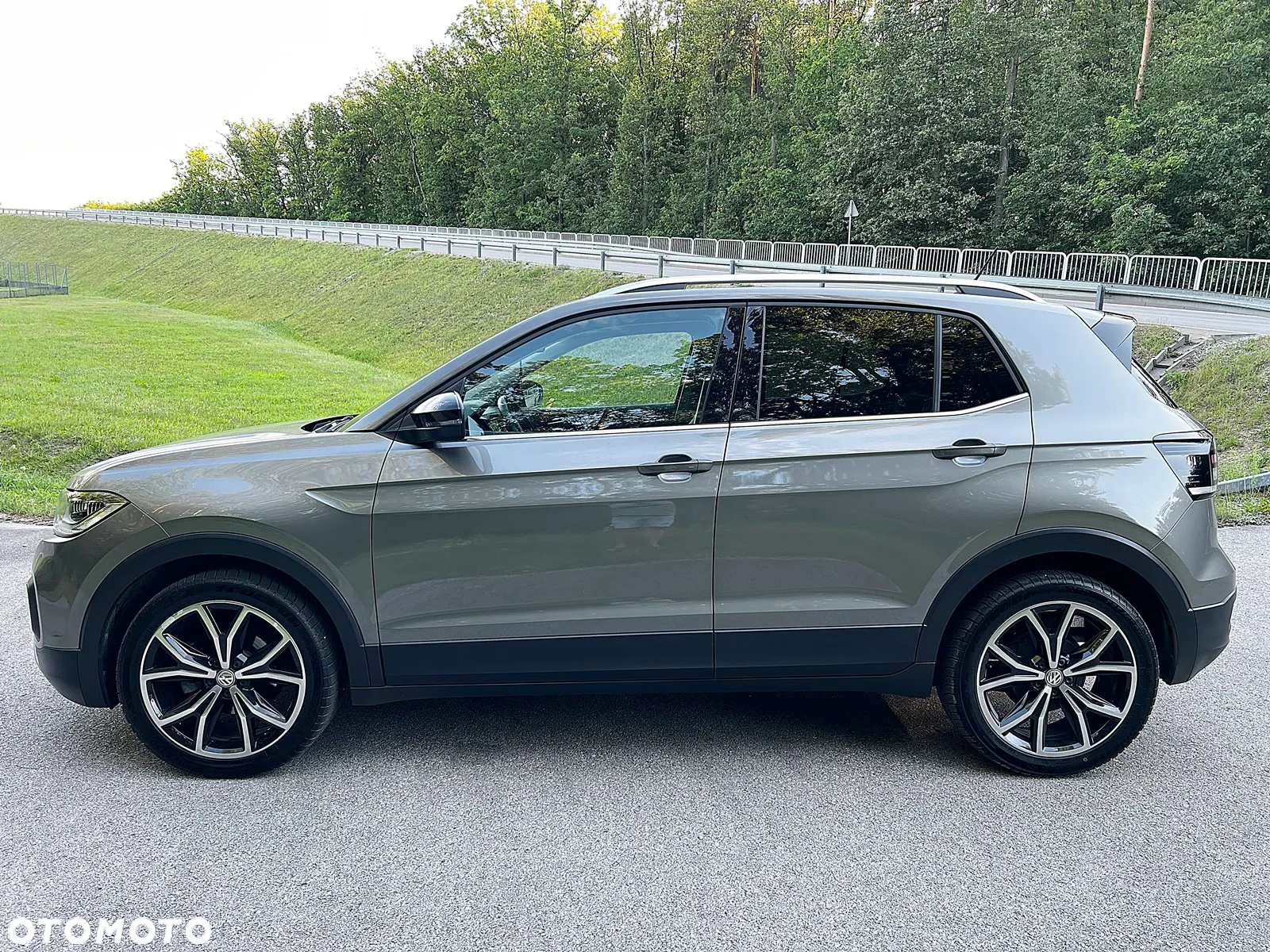 Volkswagen T-Cross - 3