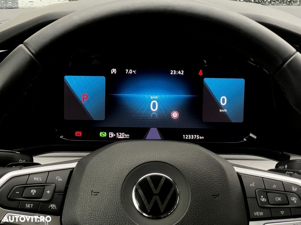 Volkswagen Golf - 19