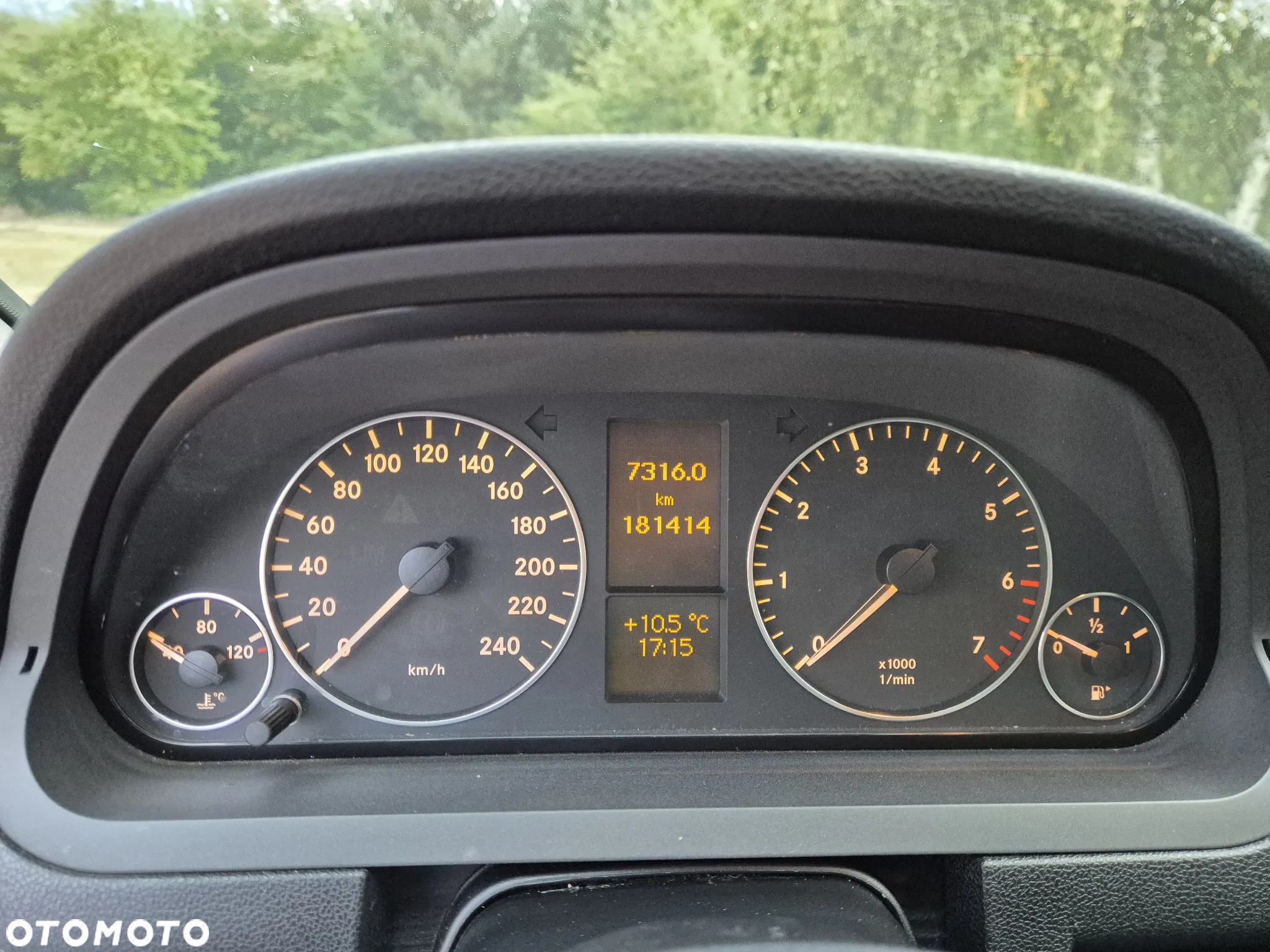 Mercedes-Benz Klasa A 180 BlueEFFICIENCY - 8