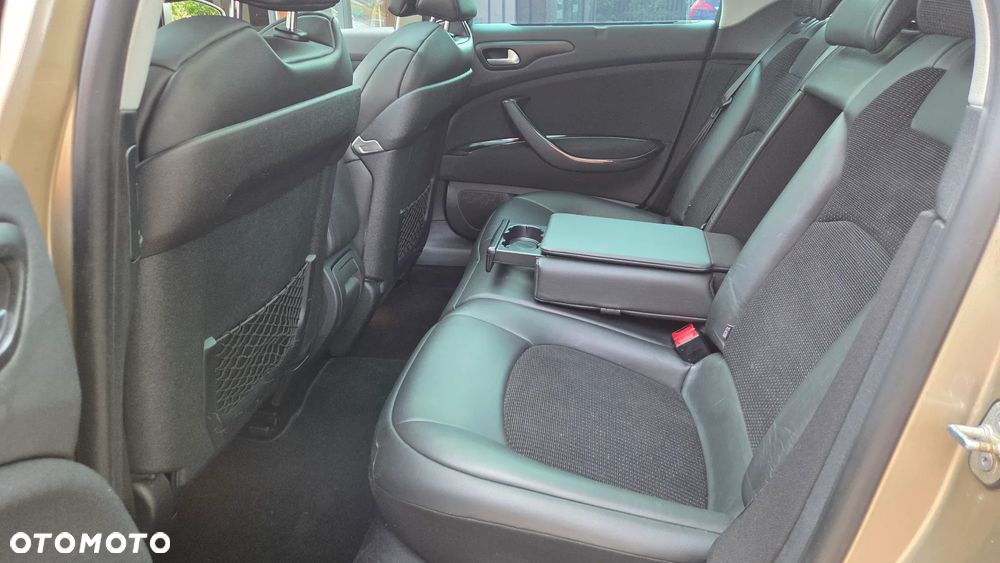 Citroën C5 2.0 16V Exclusive - 8