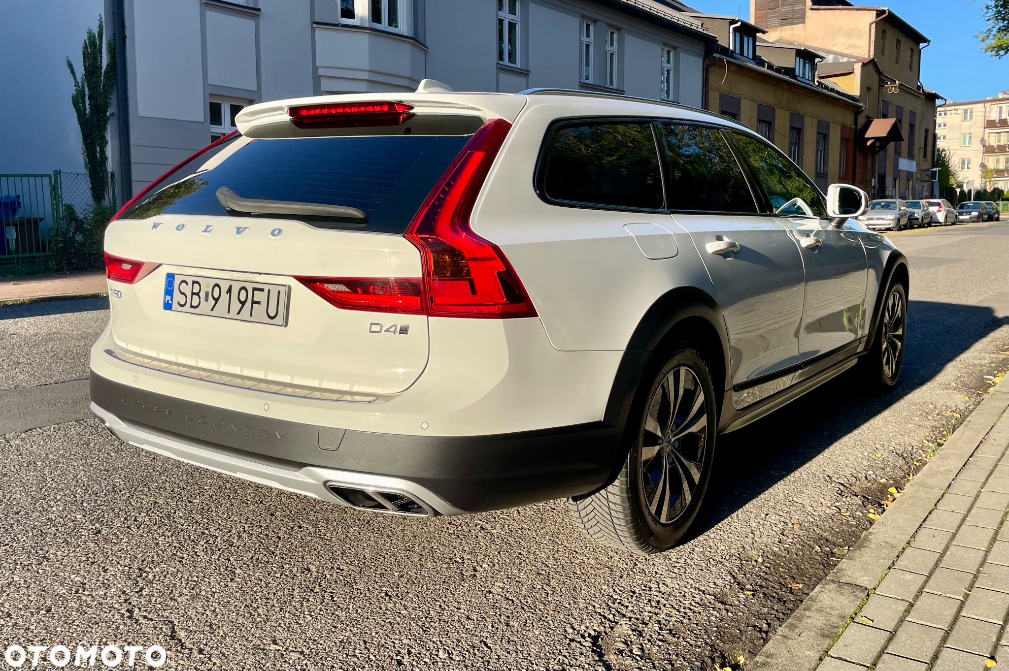 Volvo V90 Cross Country D4 AWD - 2