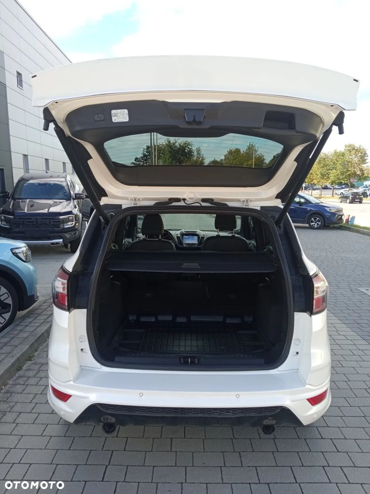 Ford Kuga 2.0 TDCi AWD ST-Line - 17