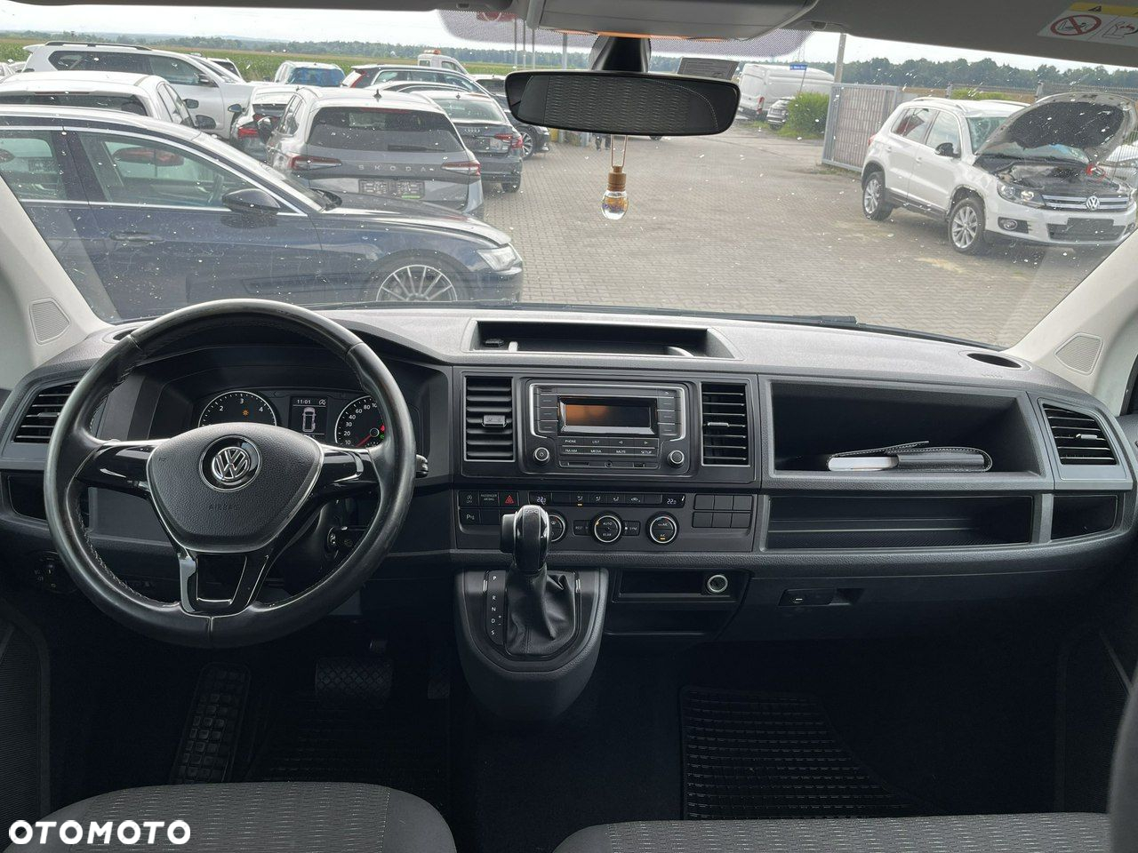Volkswagen Caravelle 2.0 TDI L1 Highline DSG - 8