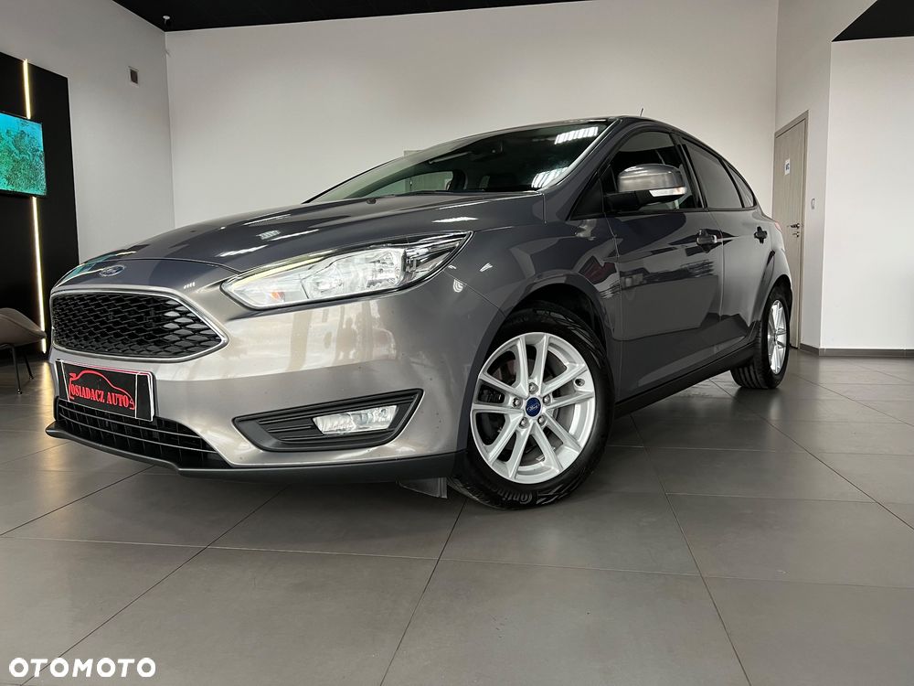 Ford Focus - 1