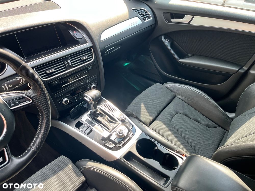 Audi A4 Avant 2.0 TDI DPF quattro S tronic S line Sportpaket - 7