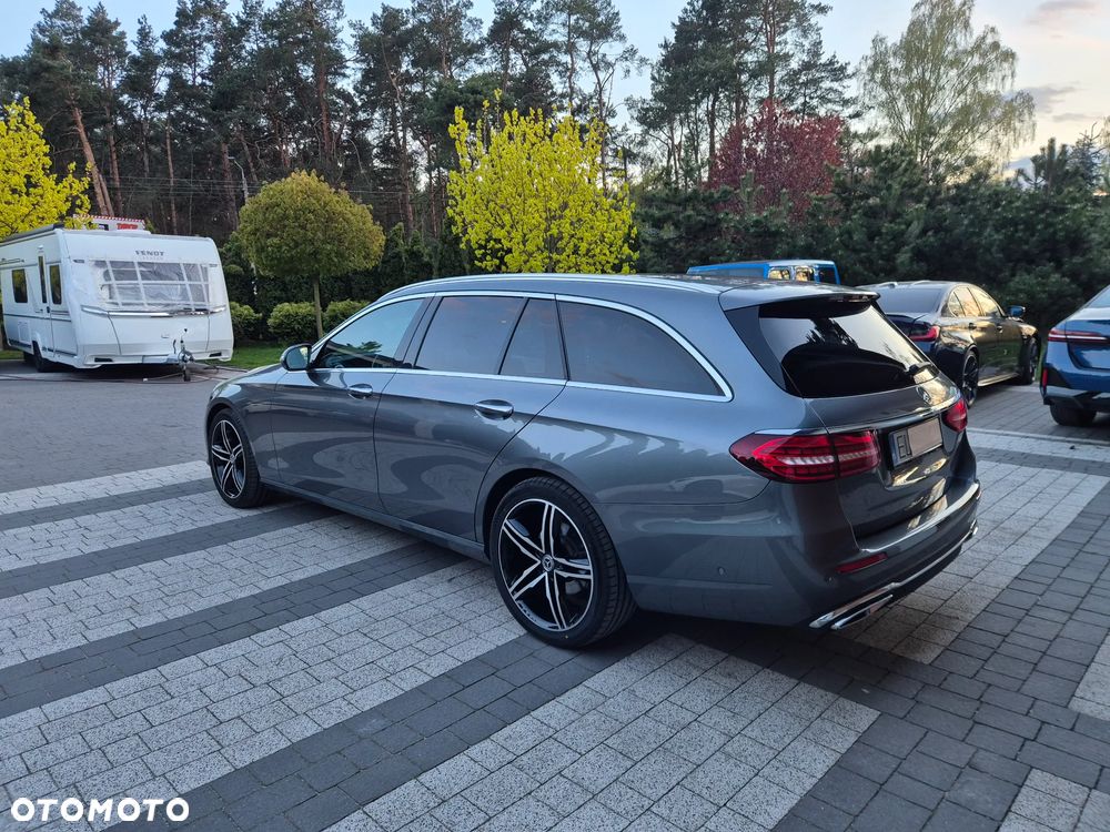 Mercedes-Benz Klasa E 220 d 4-Matic Exclusive - 14