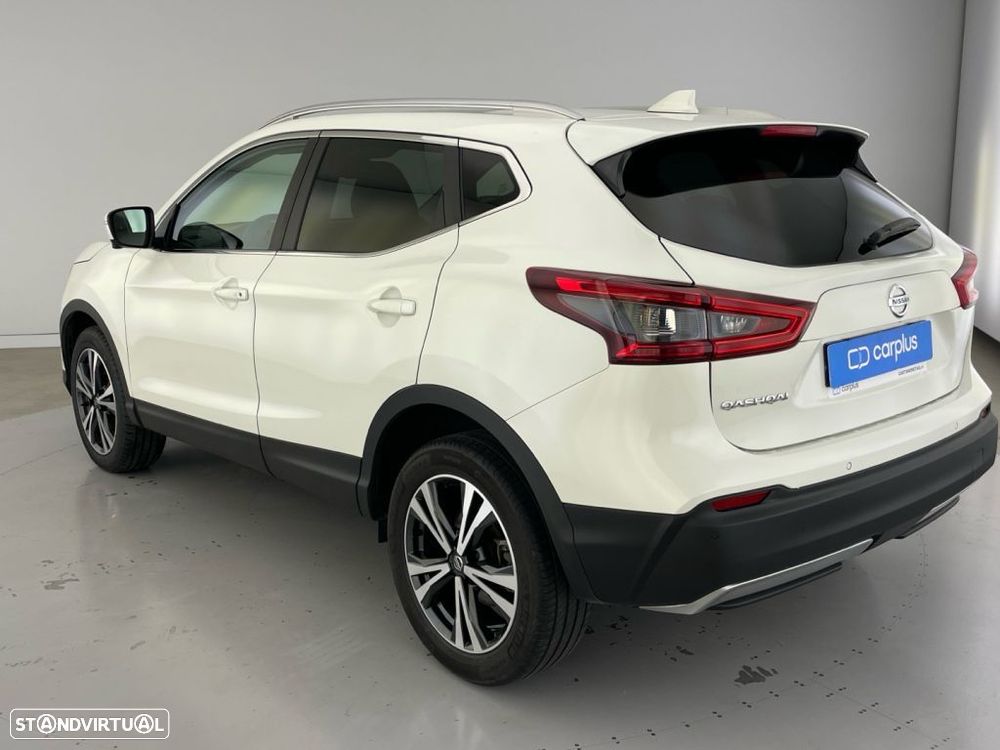 Nissan Qashqai 1.5 dCi N-Connecta - 24