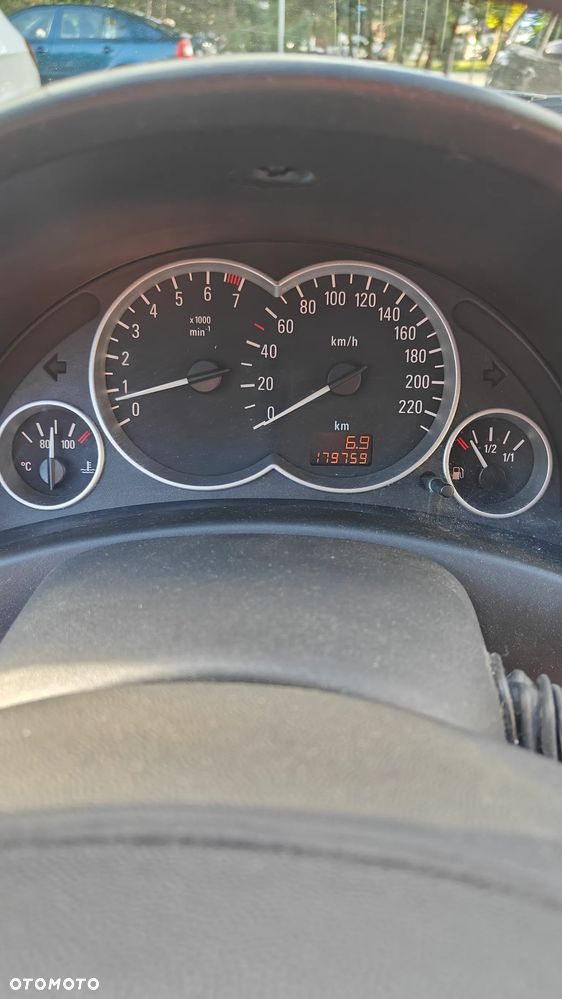 Opel Corsa 1.2 16V Sport - 9