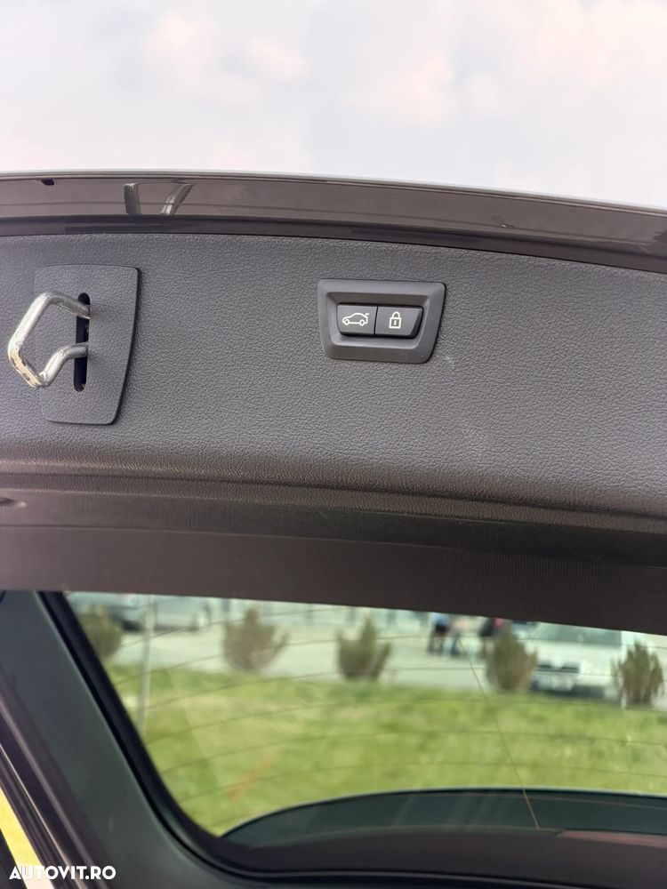 BMW Seria 3 320d xDrive AT - 10