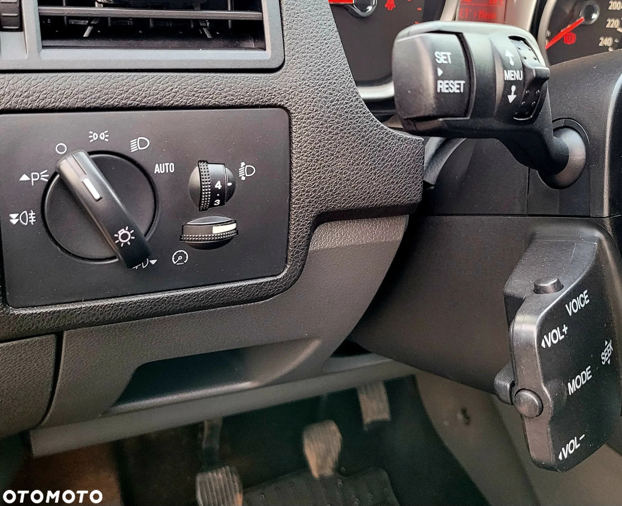 Ford Kuga 2.0 TDCi 4x4 Titanium - 12