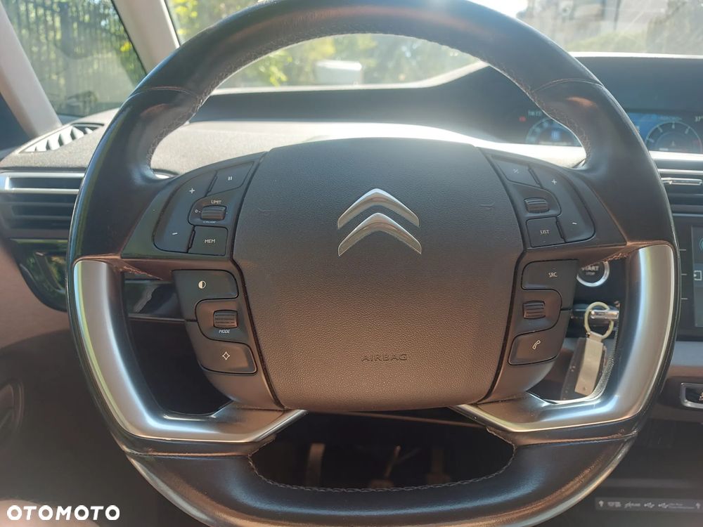Citroën C4 Picasso 1.2 PureTech Exclusive - 20