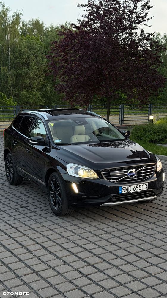 Volvo XC 60 D4 AWD Summum - 4