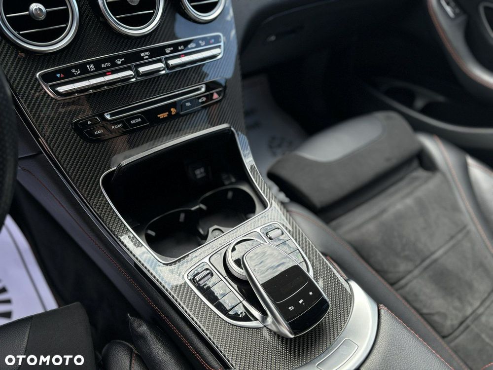 Mercedes-Benz GLC - 20