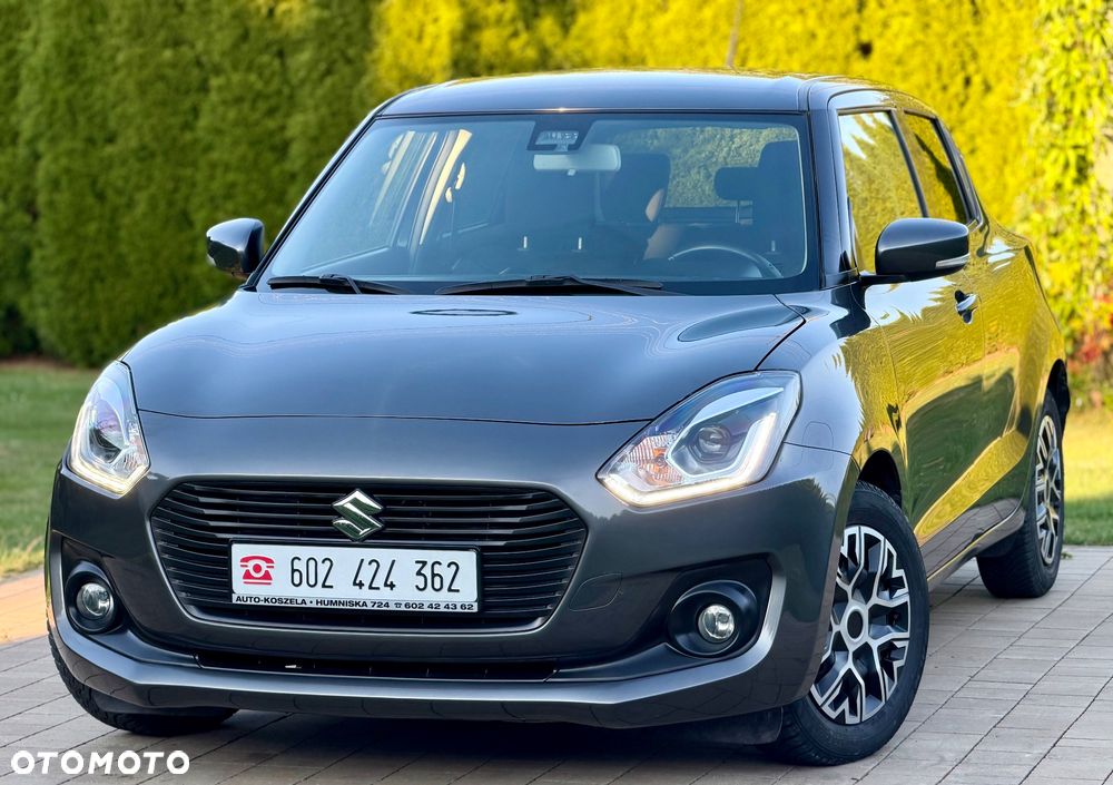 Suzuki Swift 1.0 T Premium Plus - 1