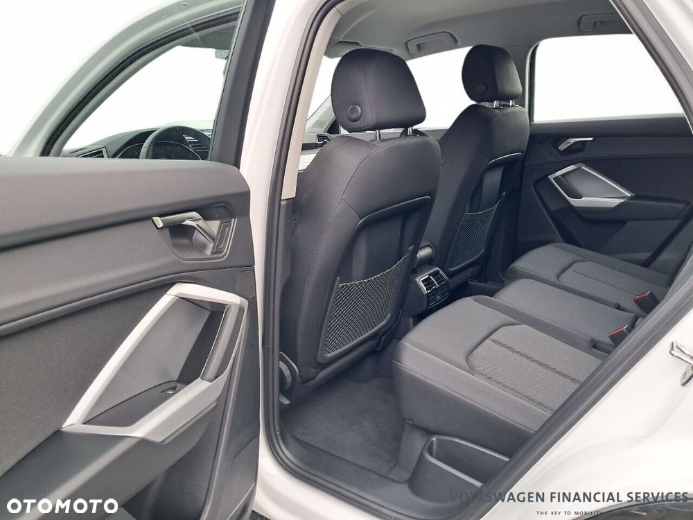 Audi Q3 Sportback - 9