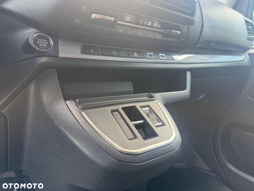 Opel VIVARO - 18