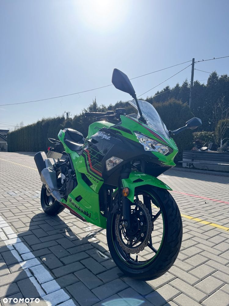 Kawasaki Ninja 400 - 4