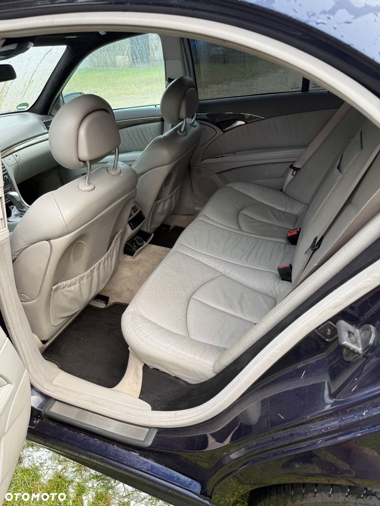 Mercedes-Benz Klasa E 500 Avantgarde - 13