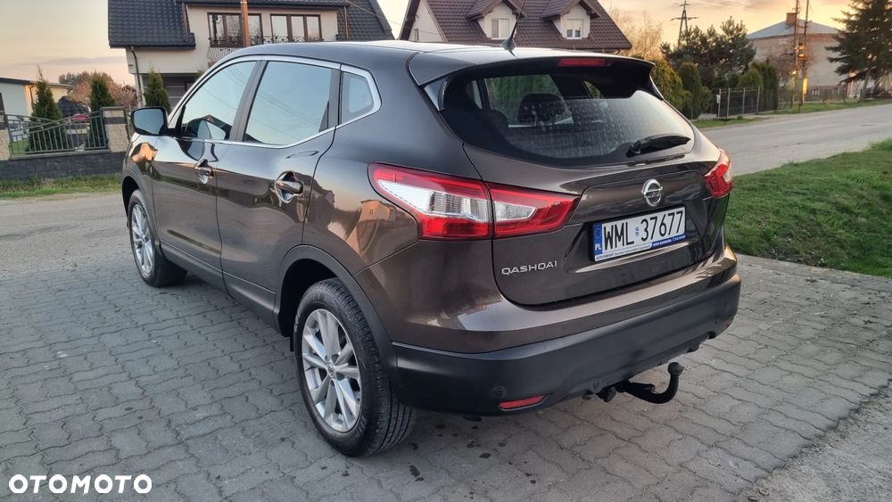 Nissan Qashqai 1.2 DIG-T N-Vision - 4