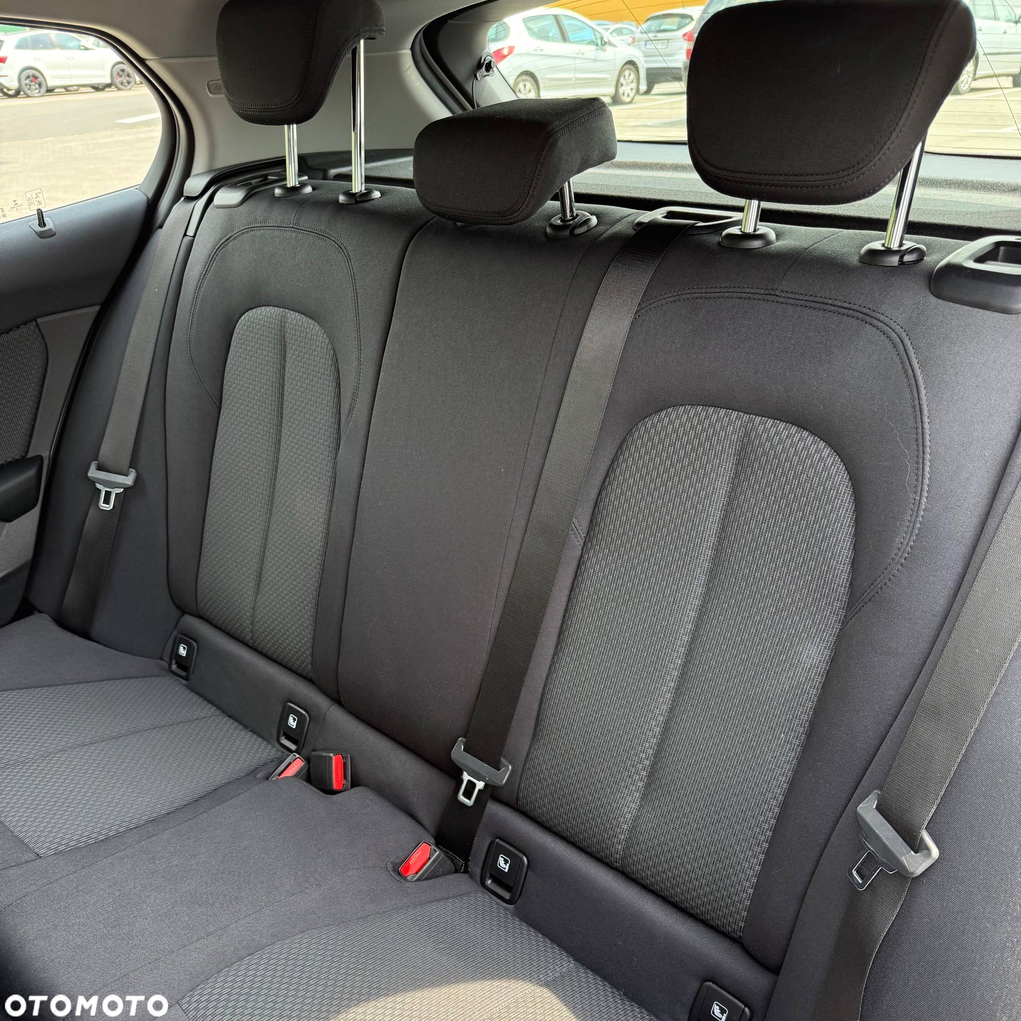 BMW Seria 1 118i Advantage - 15