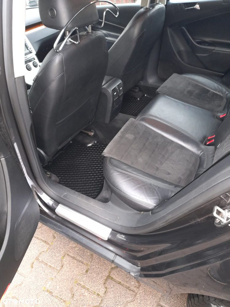 Volkswagen Passat 2.0 TDI 4Mot Highline - 15