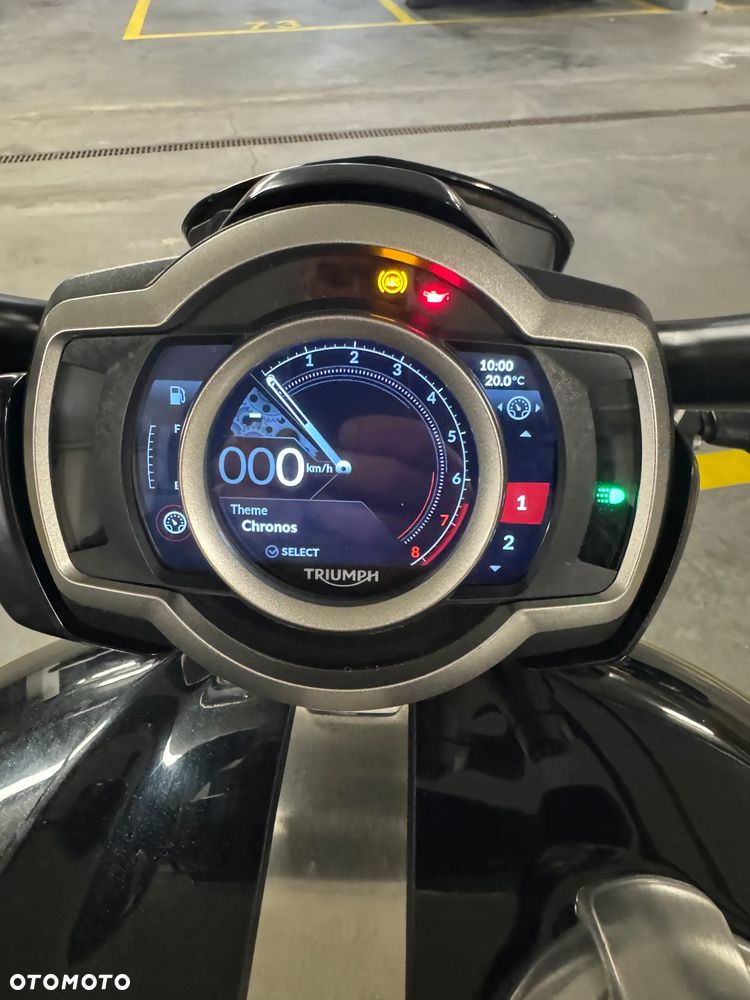 Triumph Rocket - 12