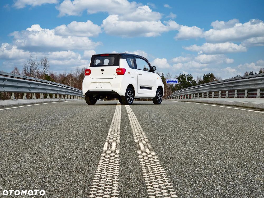 Microcar M.GO - 9