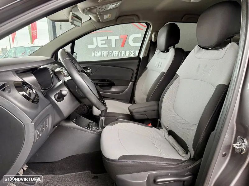 Renault Captur 1.5 dCi Exclusive C/Pneu - 11