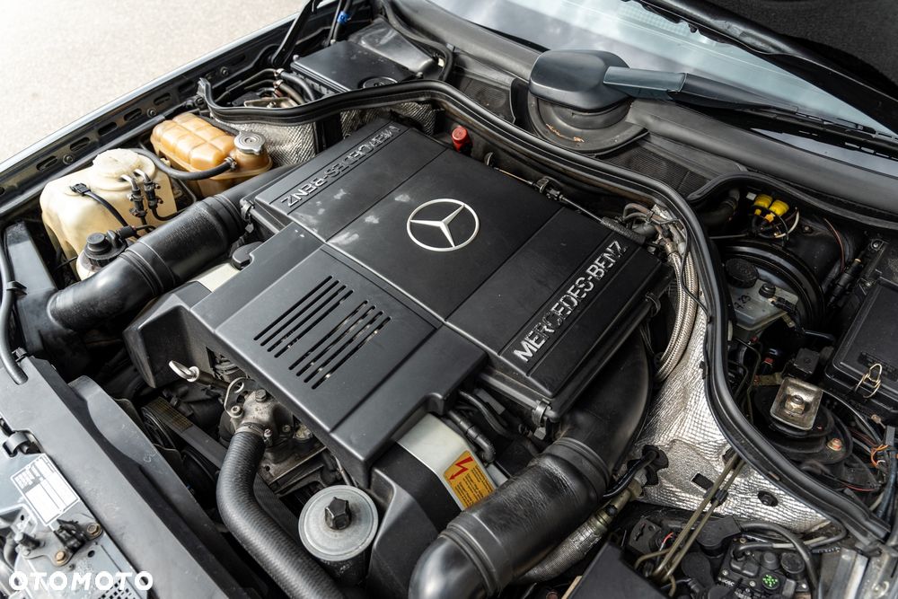 Mercedes-Benz W124 (1984-1993) - 28