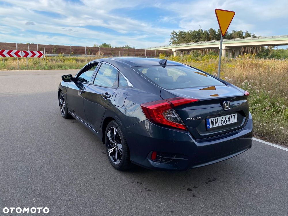 Honda Civic 1.5 i-VTEC Turbo Executive - 6