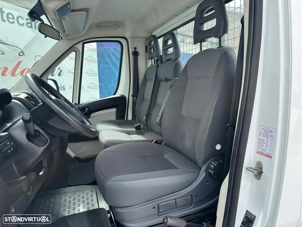 Peugeot Boxer 2.2 BlueHDi Caixa Basculante 3LUG IVA Dedutível - 16