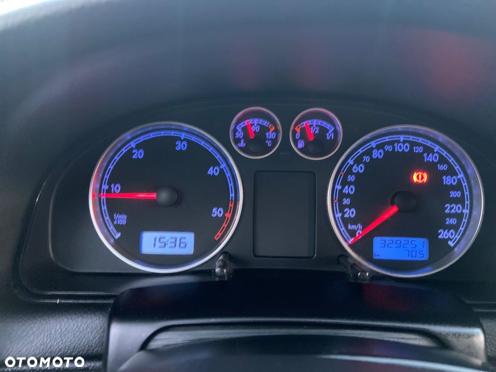 Volkswagen Passat ver-1-9-tdi - 15