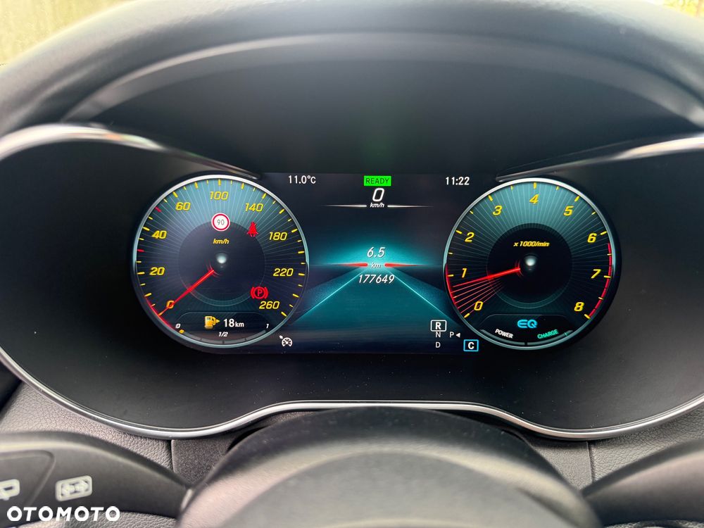 Mercedes-Benz Klasa C 200 9G-TRONIC AMG Line - 19