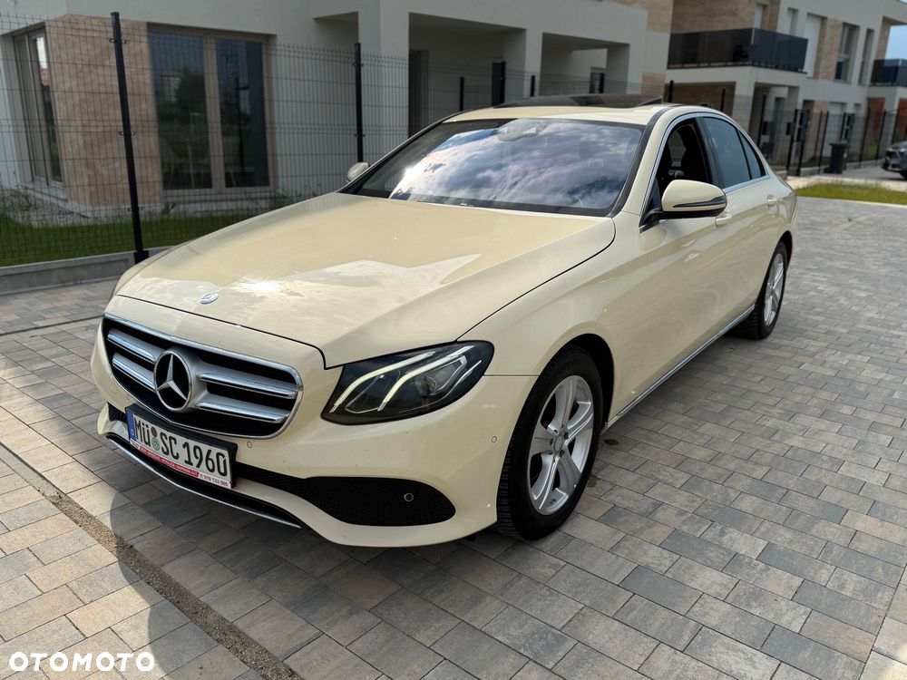 Mercedes-Benz Klasa E 220 d 9G-TRONIC Avantgarde - 10