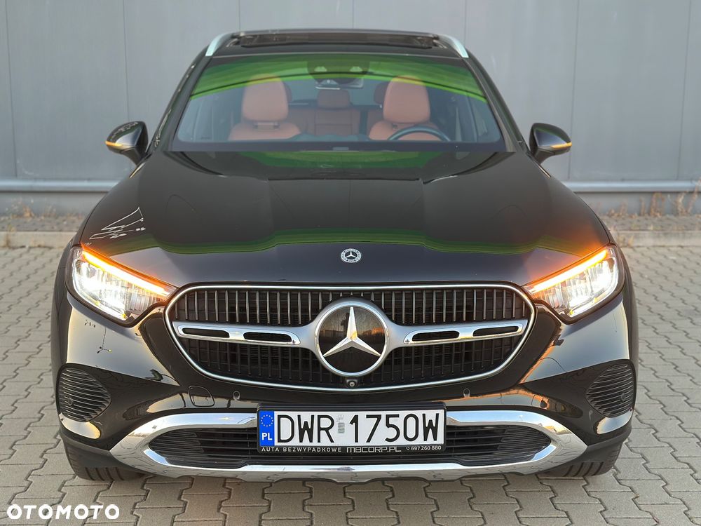 Mercedes-Benz GLC 220 d 4Matic 9G-TRONIC Edition AMG Line - 34
