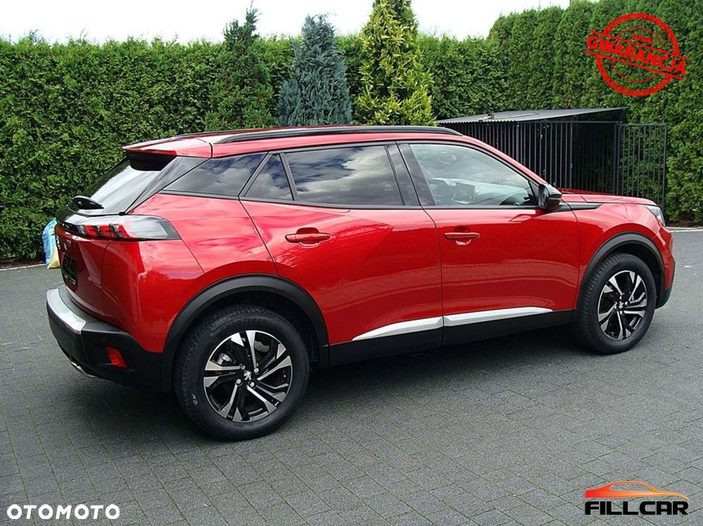 Peugeot 2008 PureTech 130 Allure - 4