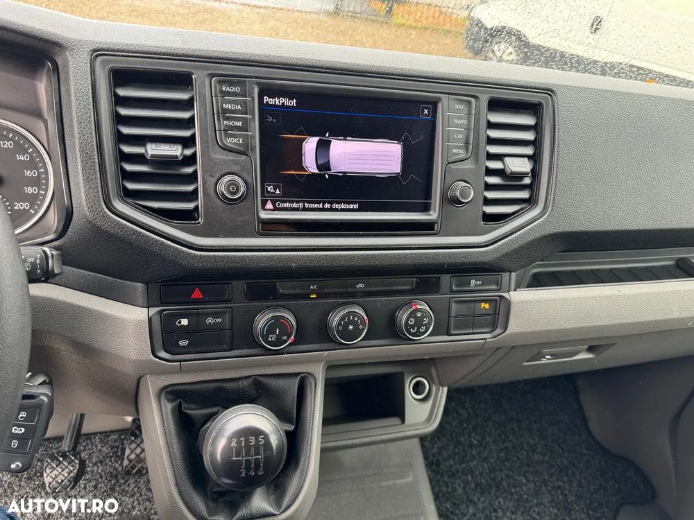 Volkswagen CRAFTER - 12