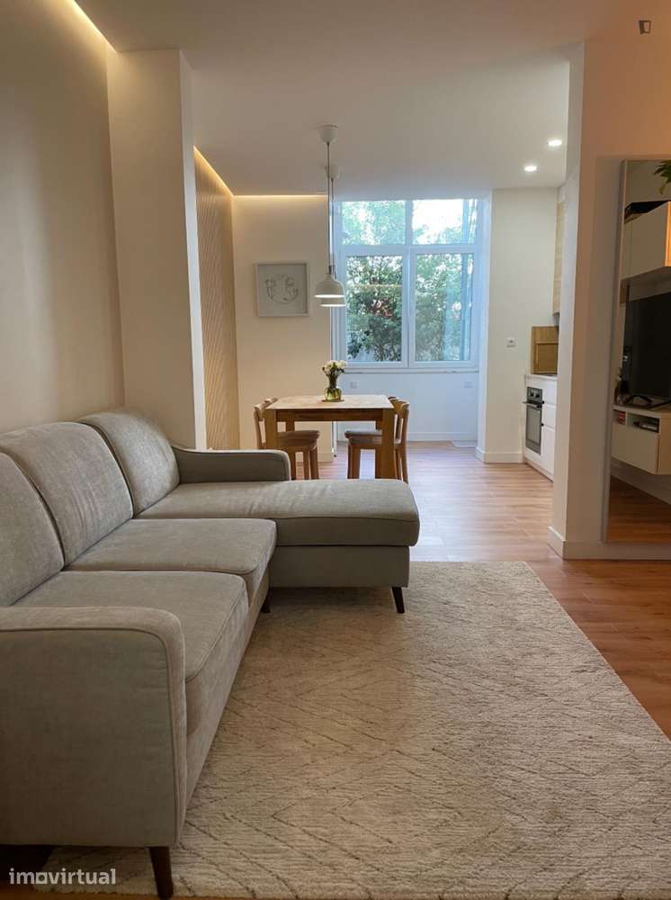 Apartamento com 1 quartos - localizado em Santa Apolónia Lisbon - Grande imagem: 2/10