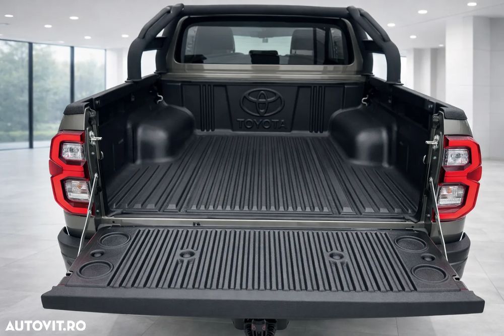 Toyota Hilux 2.8D 204CP 4x4 Double Cab AT Invincible Color Edition - 11